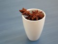 柑橘烏云飲料爆款來襲：手打鮮果+分層口感解鎖今夏清爽風暴！＂（20字）
